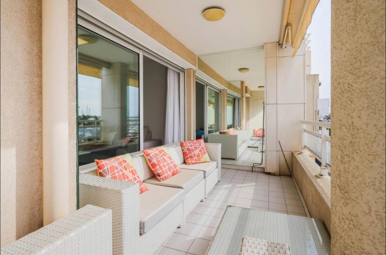 Port Azur Apartamento Vallauris Exterior foto